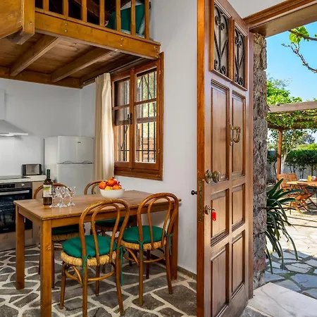 Ariadni * ファリラキ